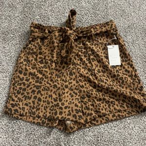 A New Day brand stylish shorts! Cute pattern and super comfy.